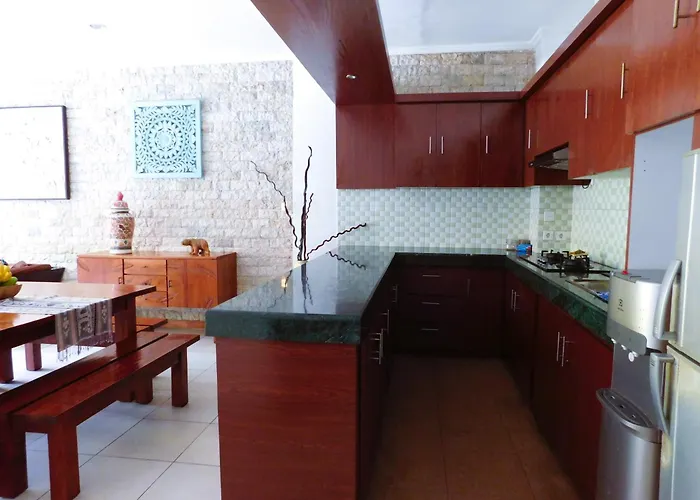 Kora Villa Seminyak (Bali)